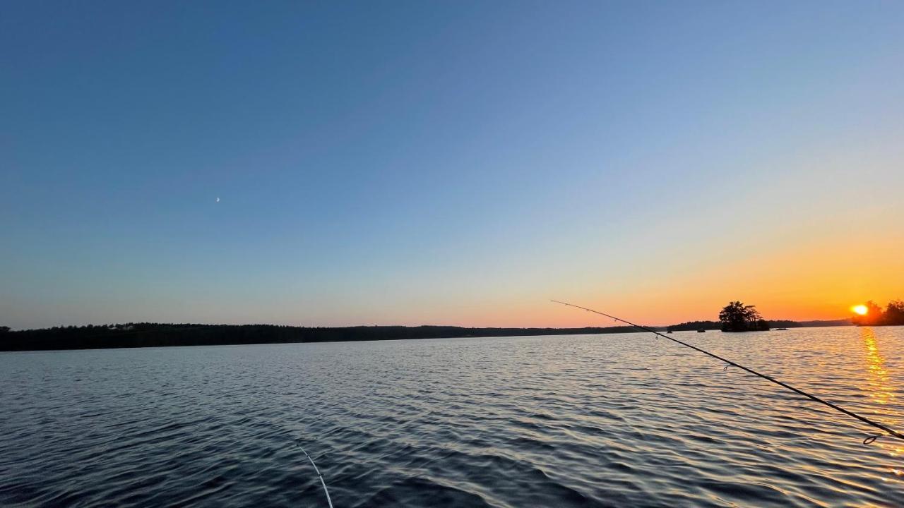 Sjoestuga Vid Bunn Graenna - Uddastugan Exterior foto