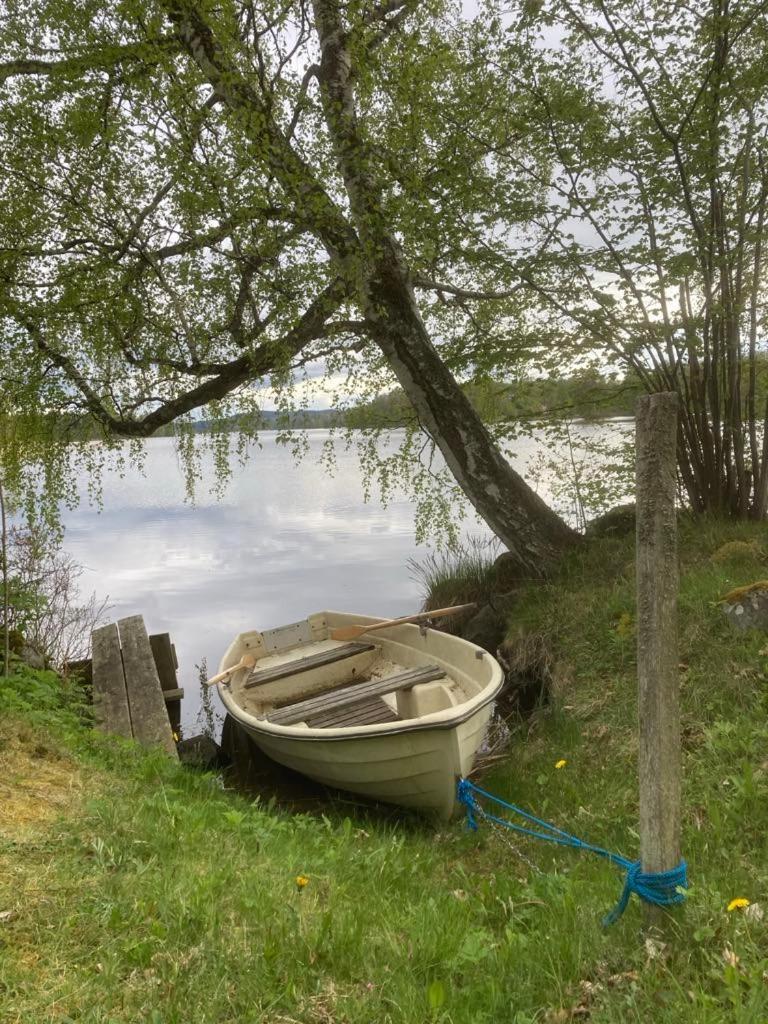Sjoestuga Vid Bunn Graenna - Uddastugan Exterior foto